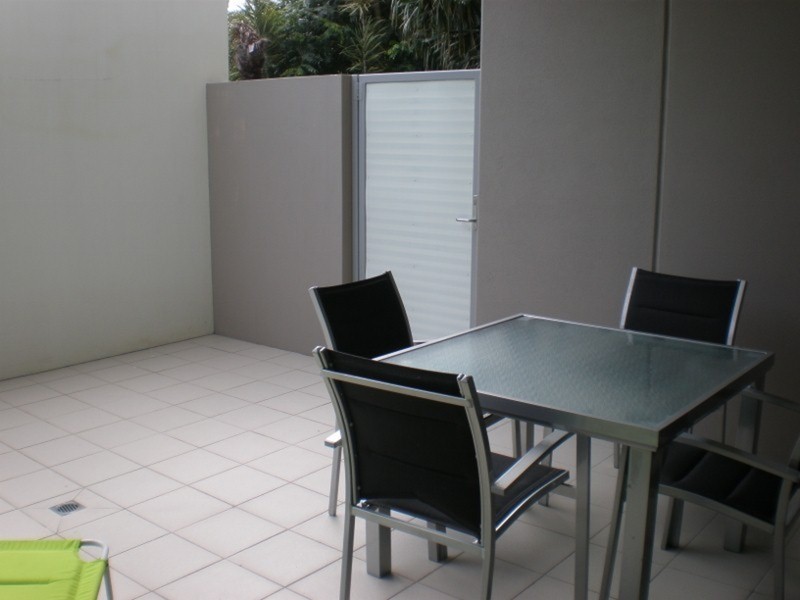 Broadbeach QLD 4218