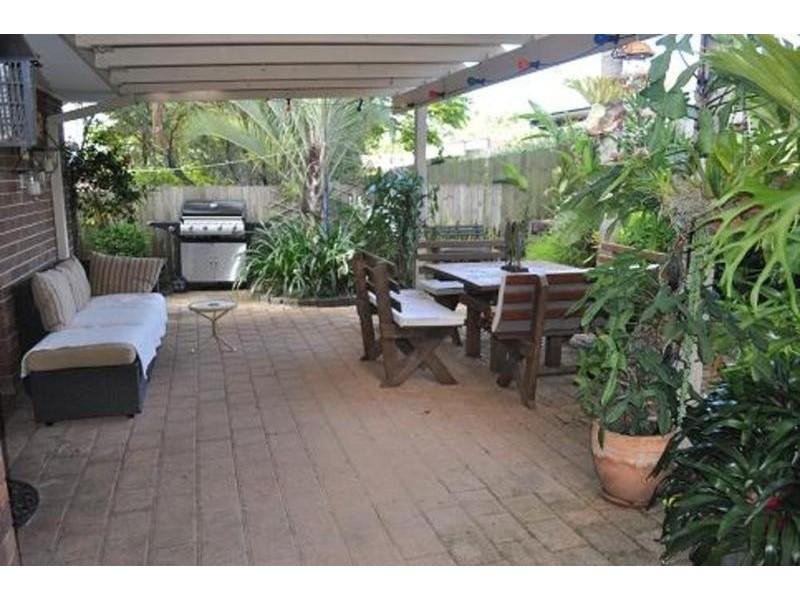 31 Captain Cook Close, Arundel QLD 4214