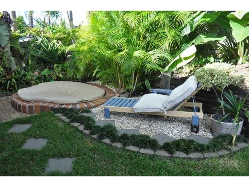 31 Captain Cook Close, Arundel QLD 4214