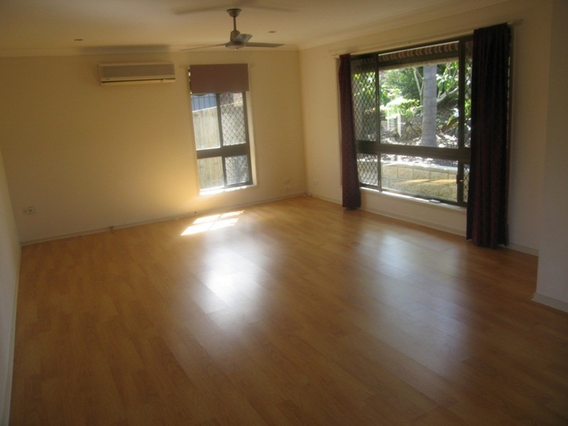 Ashmore QLD 4214
