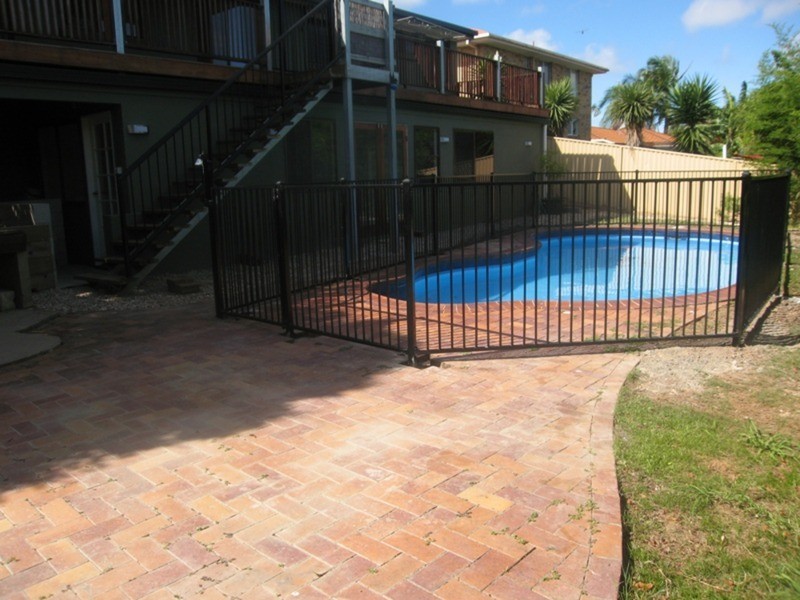Ashmore QLD 4214
