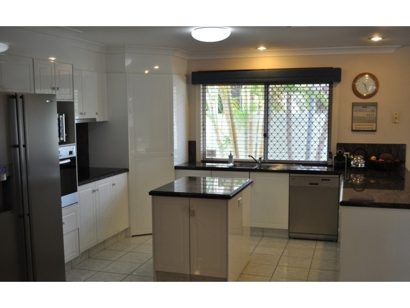 21 Highview Place, Parkwood QLD 4214