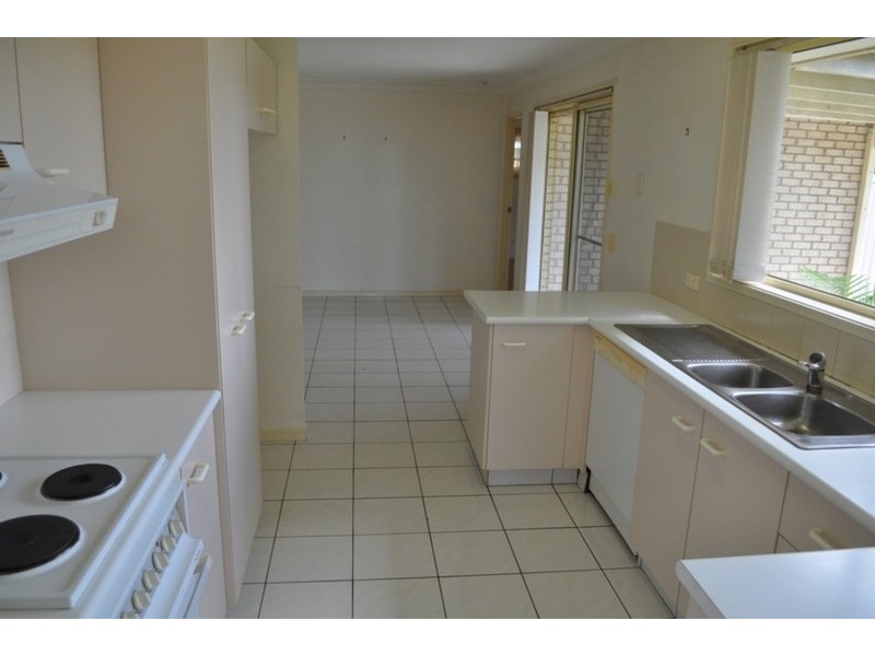 9 Zoeller Drive, Parkwood QLD 4214