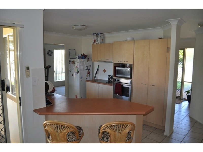 154 Christina Ryan Way, Arundel QLD 4214