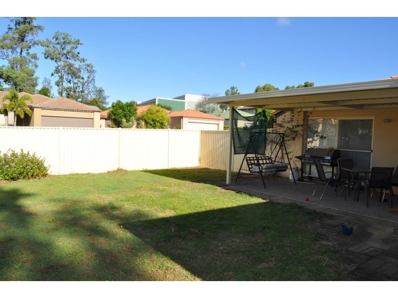 154 Christina Ryan Way, Arundel QLD 4214