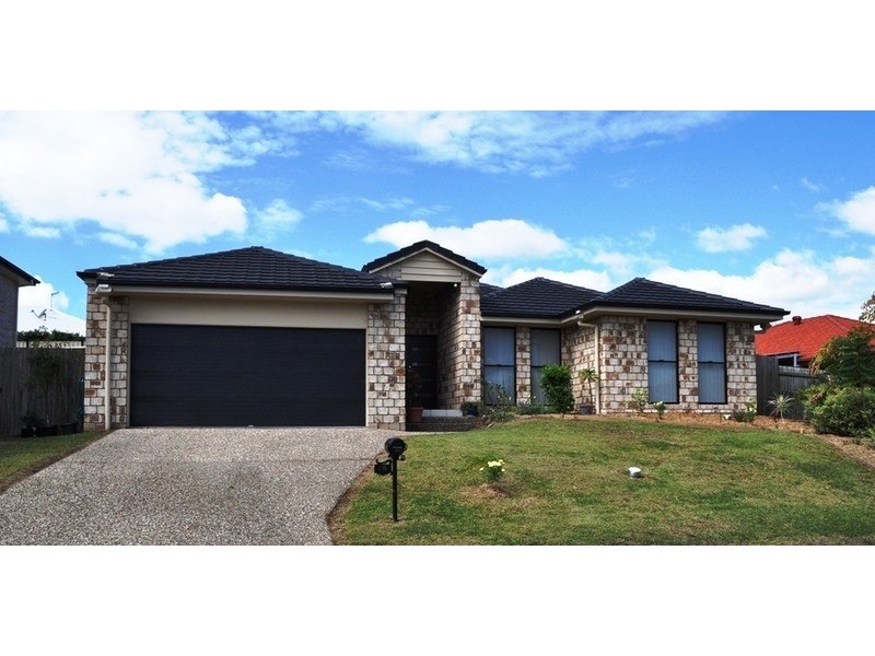 28 Gumleaf Drive, Molendinar QLD 4214