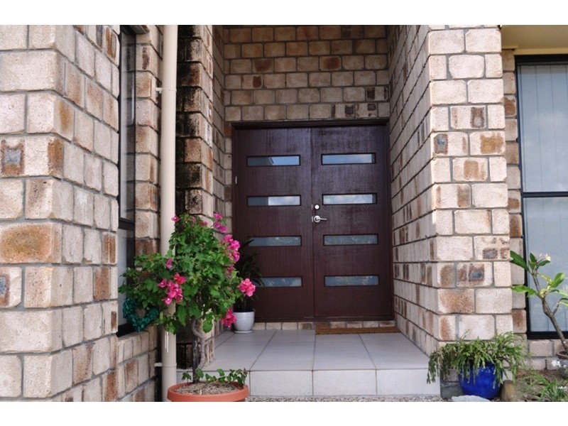 28 Gumleaf Drive, Molendinar QLD 4214