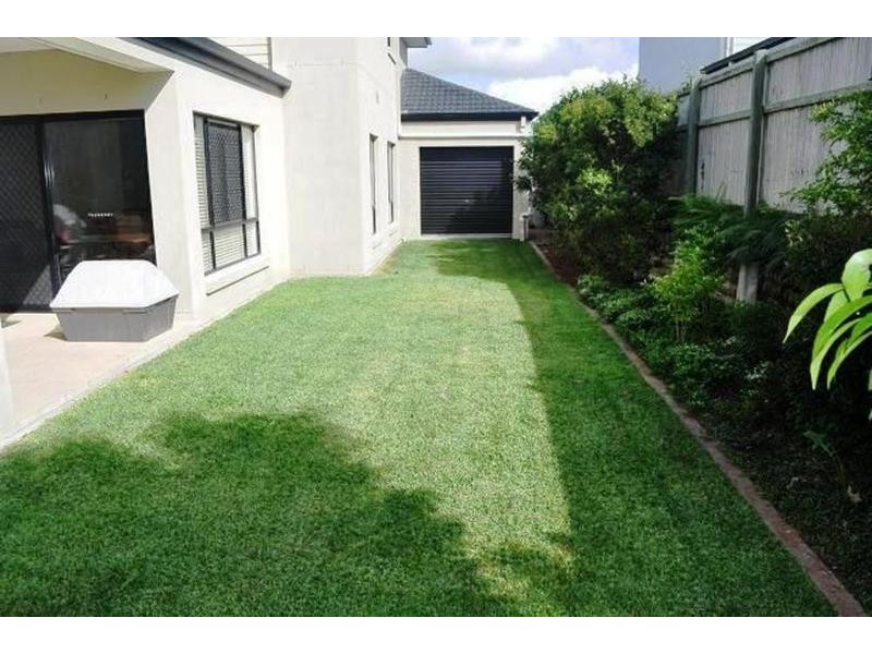 20 Highcrest Circuit, Molendinar QLD 4214