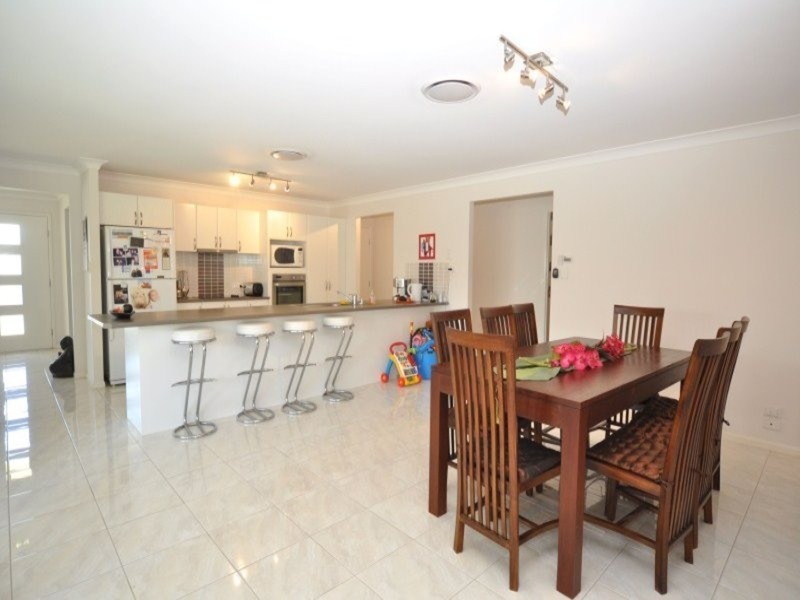 22 Silkwood Way, Molendinar QLD 4214