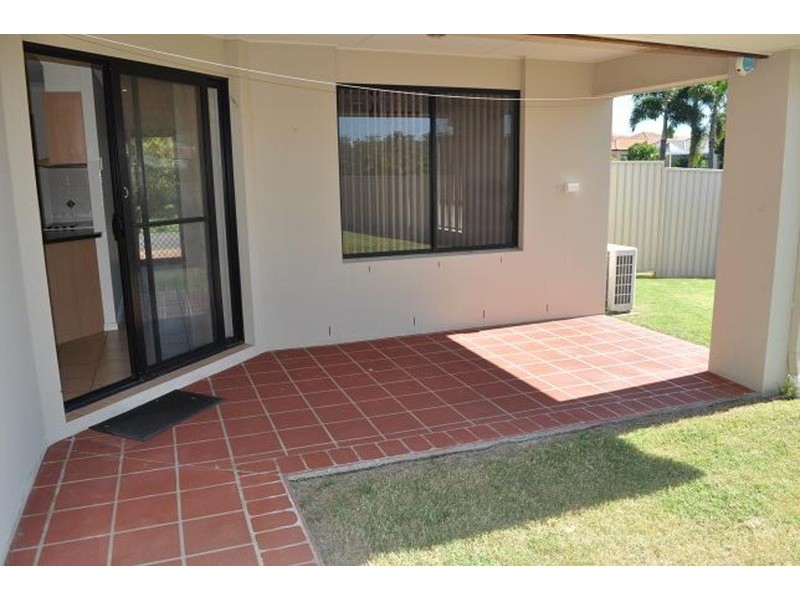 2 Oakridge Place, Molendinar QLD 4214