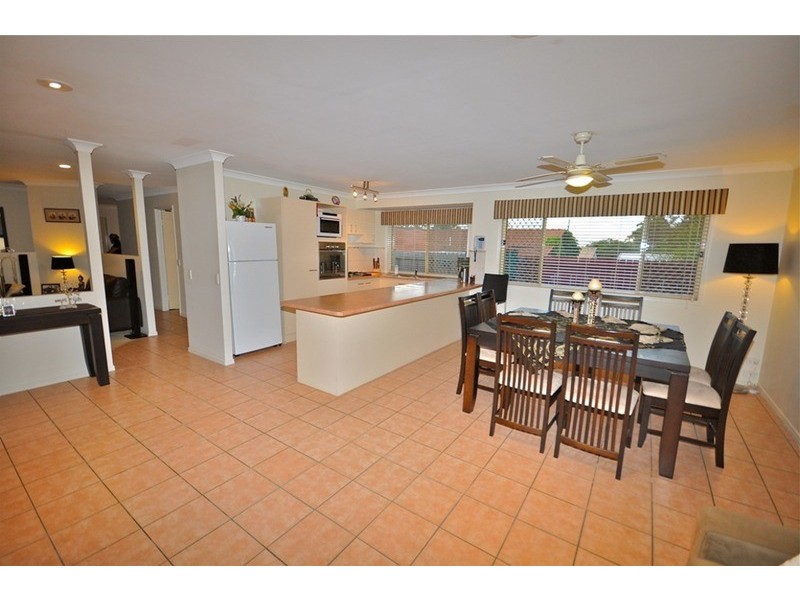 33 Carner Court, Parkwood QLD 4214