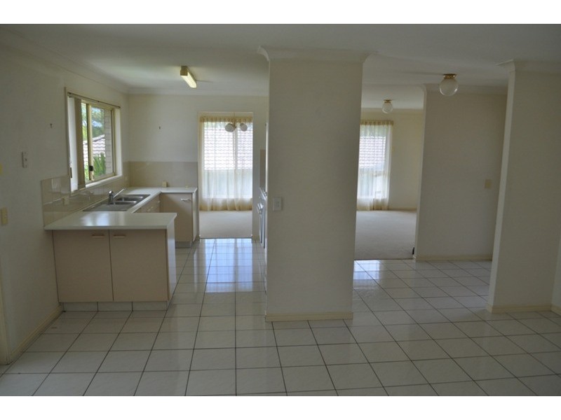 9 Zoeller Drive, Parkwood QLD 4214