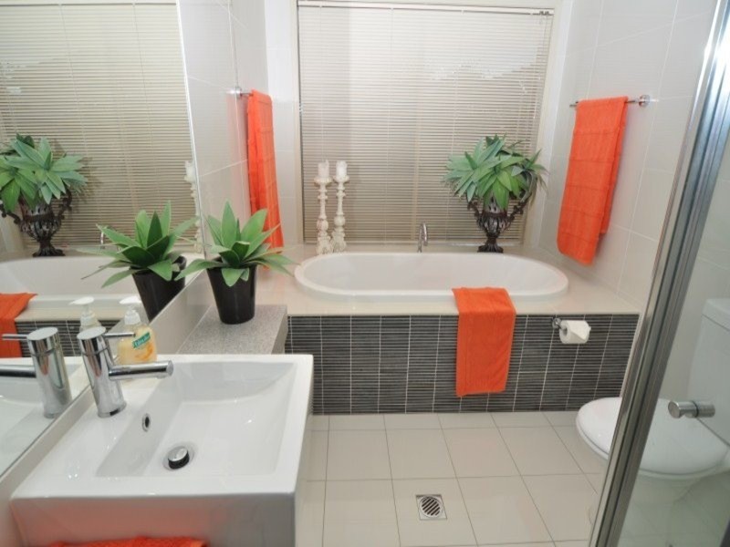 42 Highcrest Cct, Molendinar QLD 4214