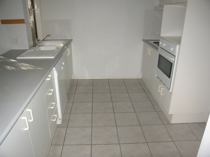 1 Laura Ann Drive, Windaroo QLD 4207