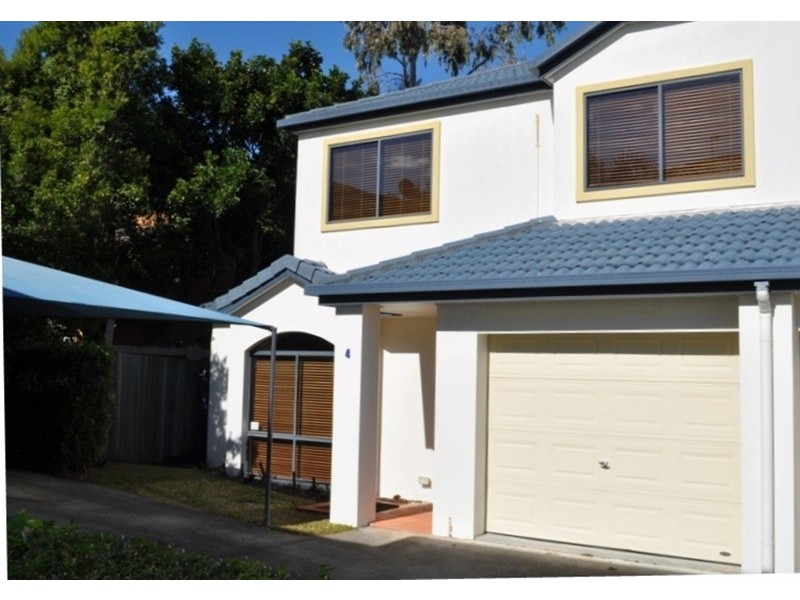 4/56 Margaret Street, Southport QLD 4215