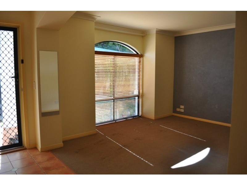 4/56 Margaret Street, Southport QLD 4215