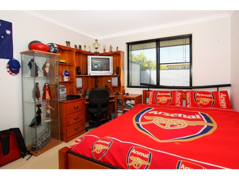 6 Rosegum Drive, Molendinar QLD 4214