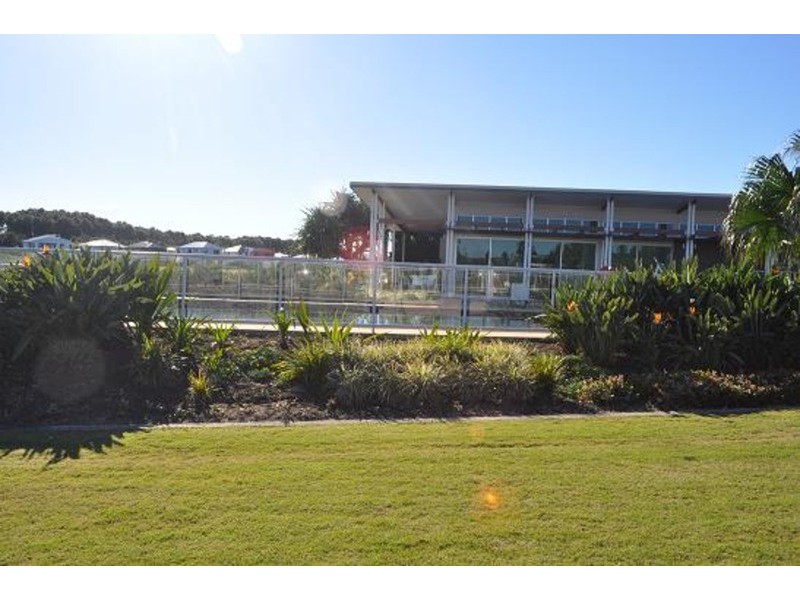 25 Galley Road, Hope Island QLD 4212