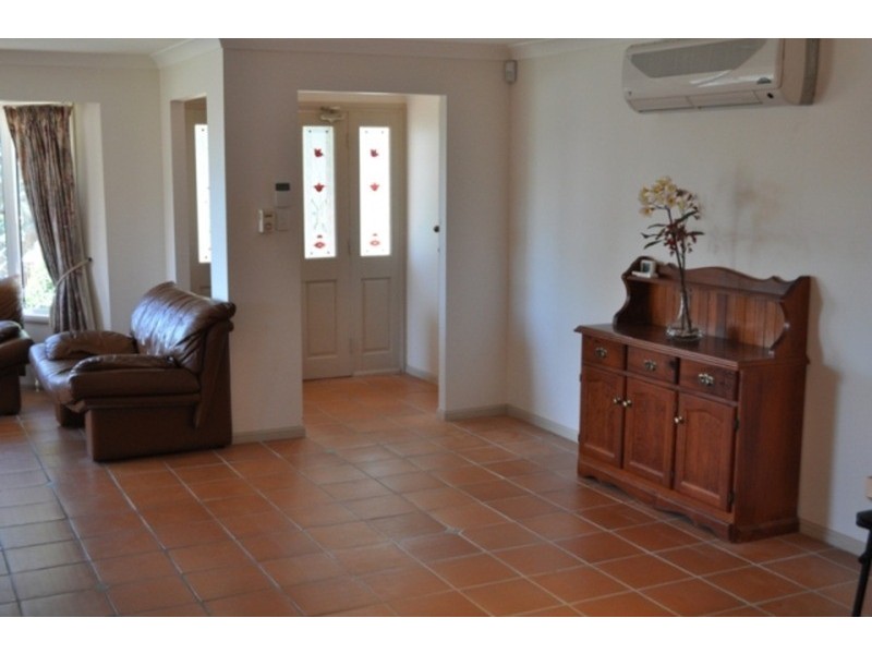 40 Zoeller Drive, Parkwood QLD 4214