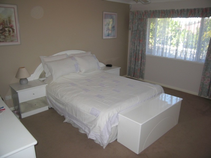 40 Zoeller Drive, Parkwood QLD 4214