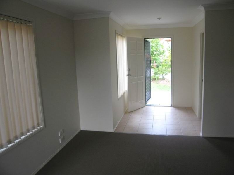 3/39-41 McMillan Street, Labrador QLD 4215