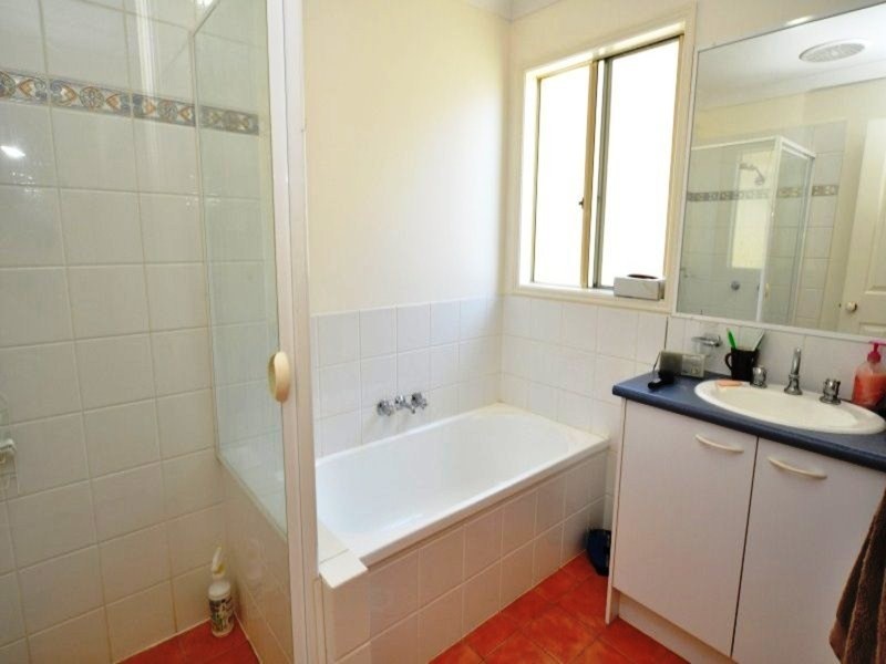 38 Tiger Drive, Arundel QLD 4214
