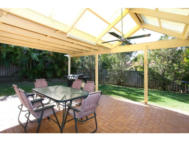 61 Arnold Palmer Drive, Parkwood QLD 4214