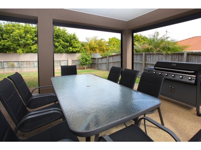 5 Lillywood Circuit, Molendinar QLD 4214