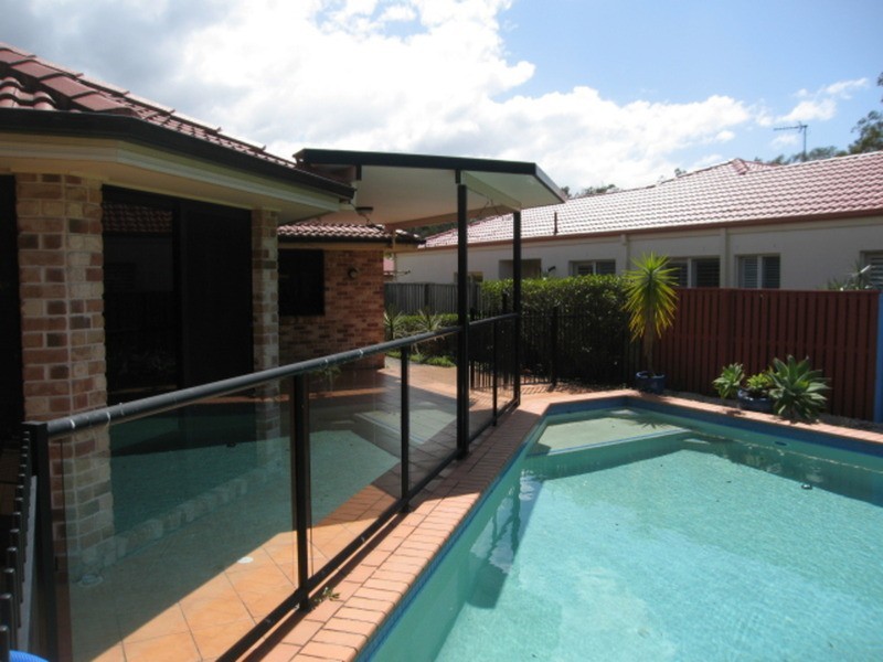 9 Grasstree Way, Molendinar QLD 4214