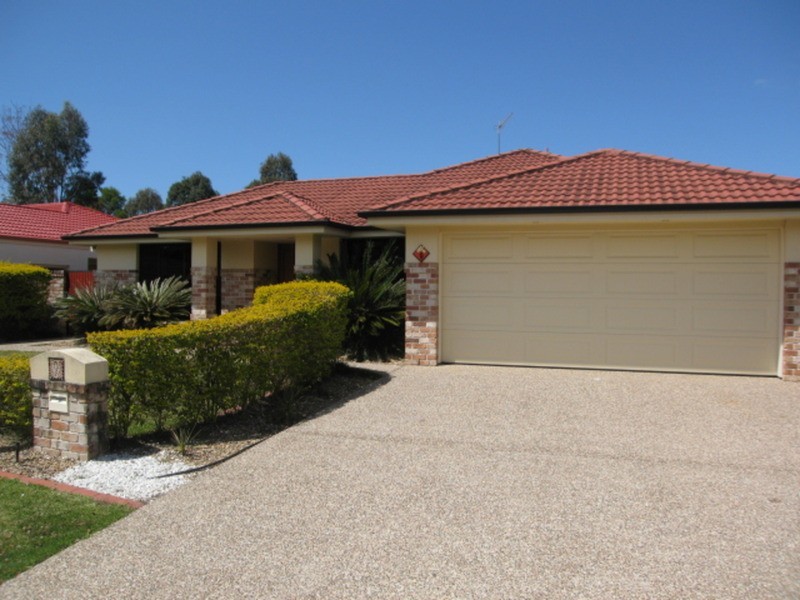 9 Grasstree Way, Molendinar QLD 4214