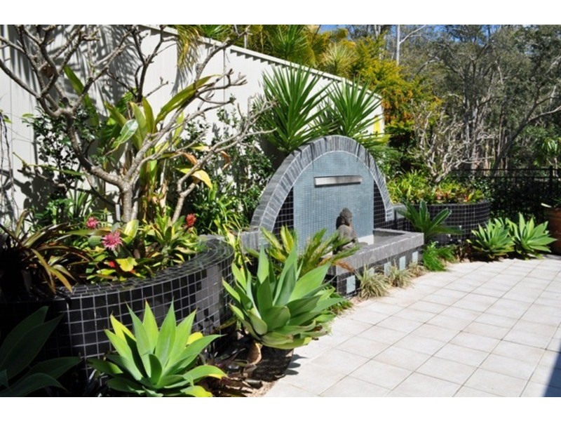 6 Lilydale Place, Molendinar QLD 4214