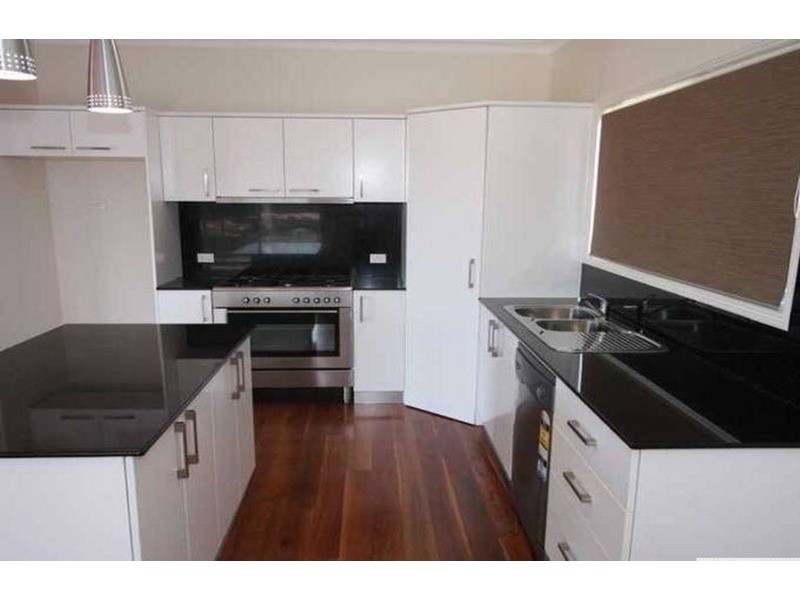Molendinar QLD 4214