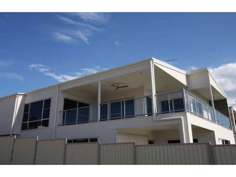 Molendinar QLD 4214