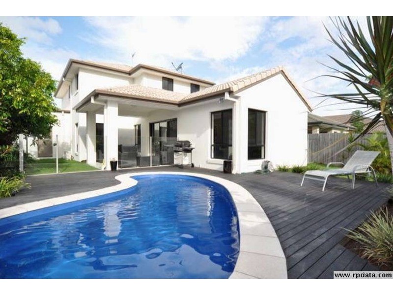 27 Casuarina Drive, Molendinar QLD 4214