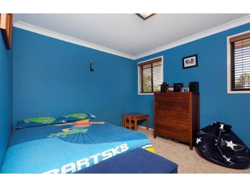 27 Casuarina Drive, Molendinar QLD 4214
