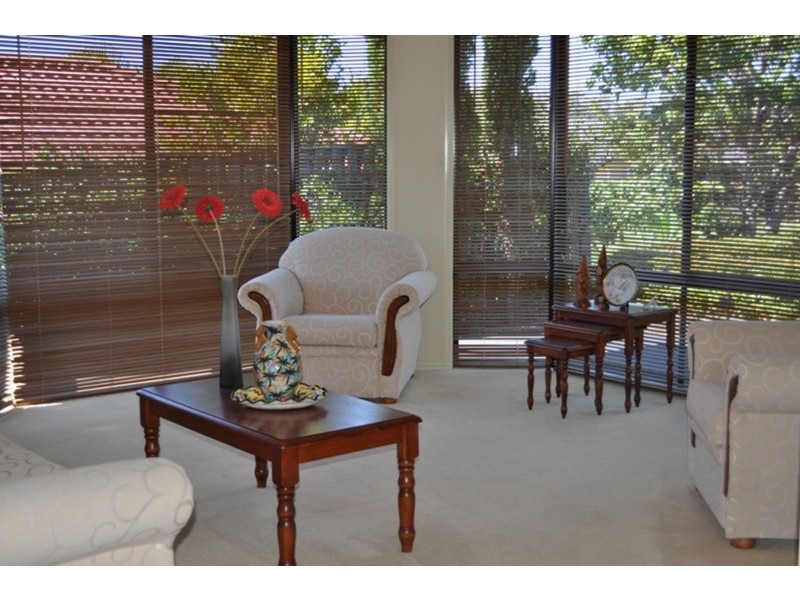 7 Gumleaf Drive, Molendinar QLD 4214