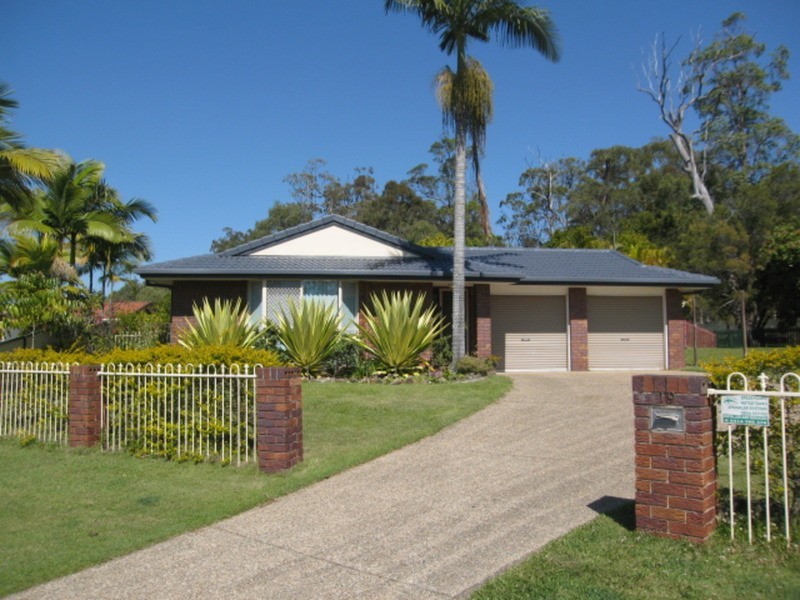 Parkwood QLD 4214