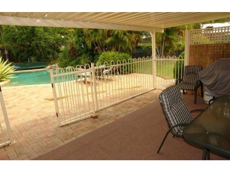 Parkwood QLD 4214