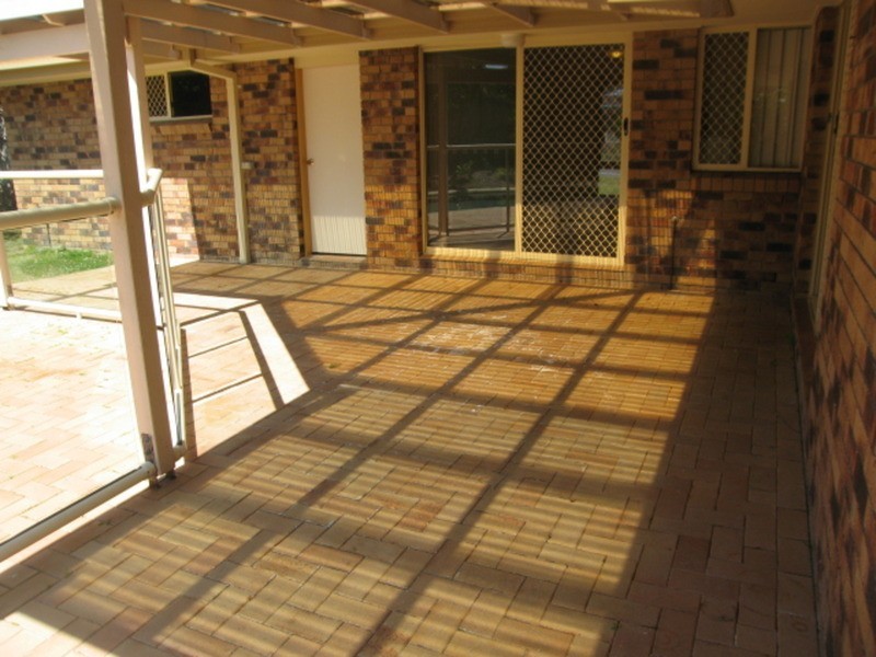 Parkwood QLD 4214