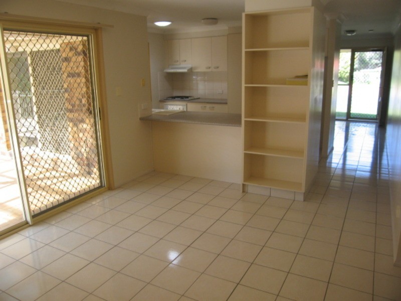 Parkwood QLD 4214