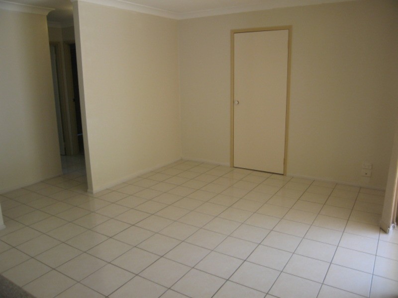 Parkwood QLD 4214