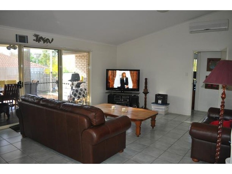 39 Gemini Circuit, Molendinar QLD 4214