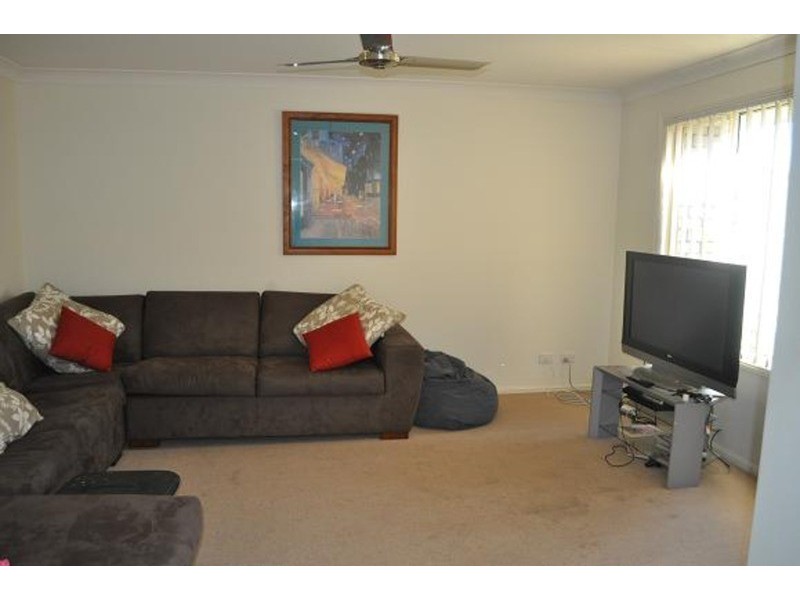 39 Gemini Circuit, Molendinar QLD 4214