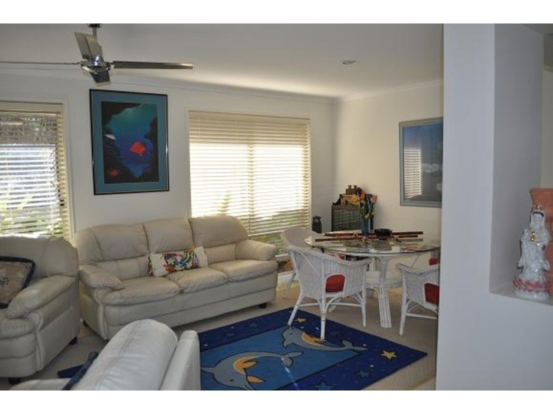 Parkwood QLD 4214