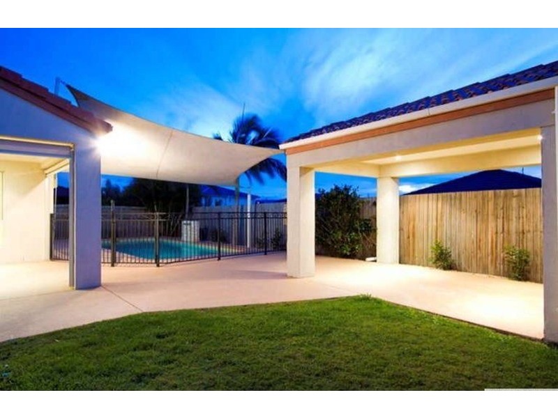 10 Leopard Tree  Place, Molendinar QLD 4214