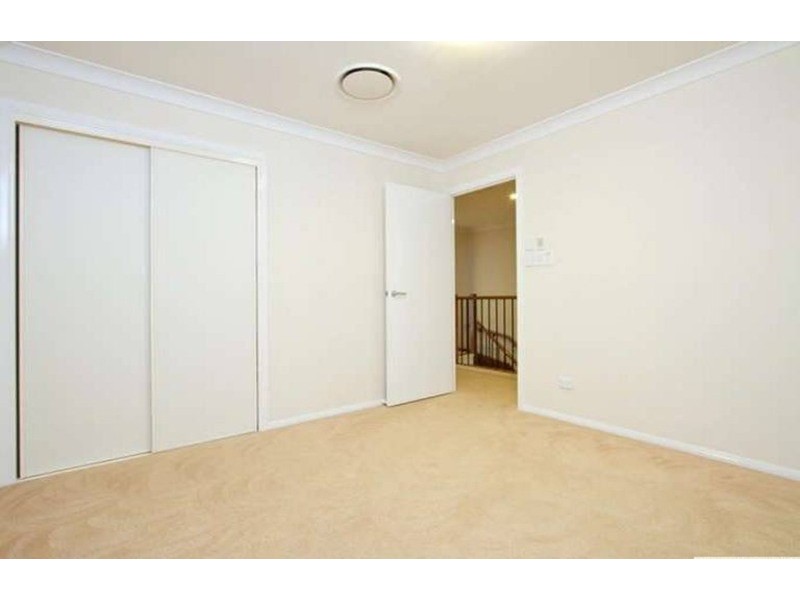 10 Leopard Tree  Place, Molendinar QLD 4214