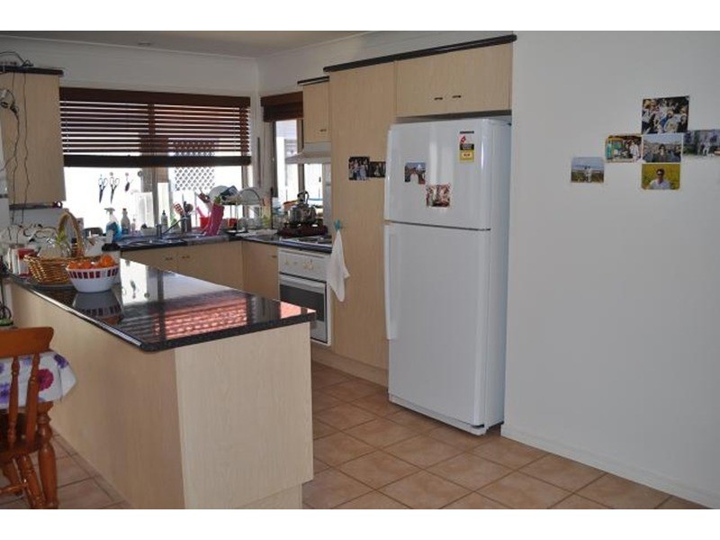 25 Marble Arch Place, Arundel QLD 4214