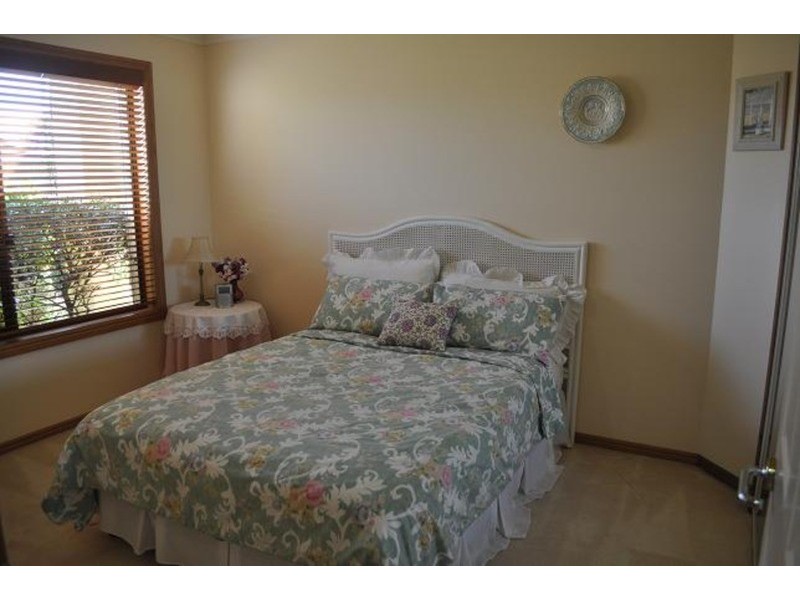 45 Ingles Circuit, Arundel QLD 4214