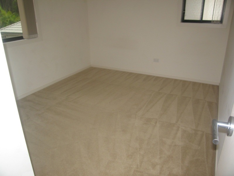 14 Lockwood Place, Molendinar QLD 4214