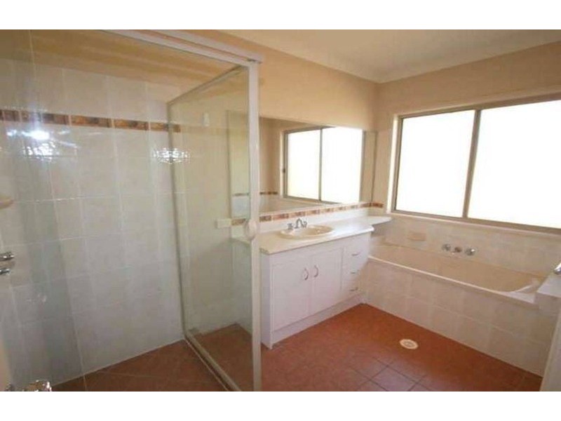 Molendinar QLD 4214